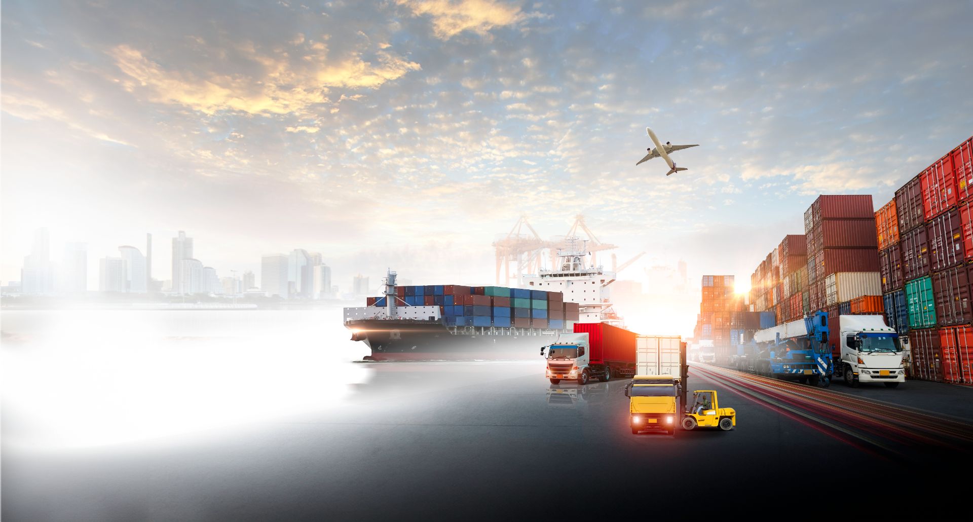 Mastering Complex Project Logistics: Our Company's Solutions image